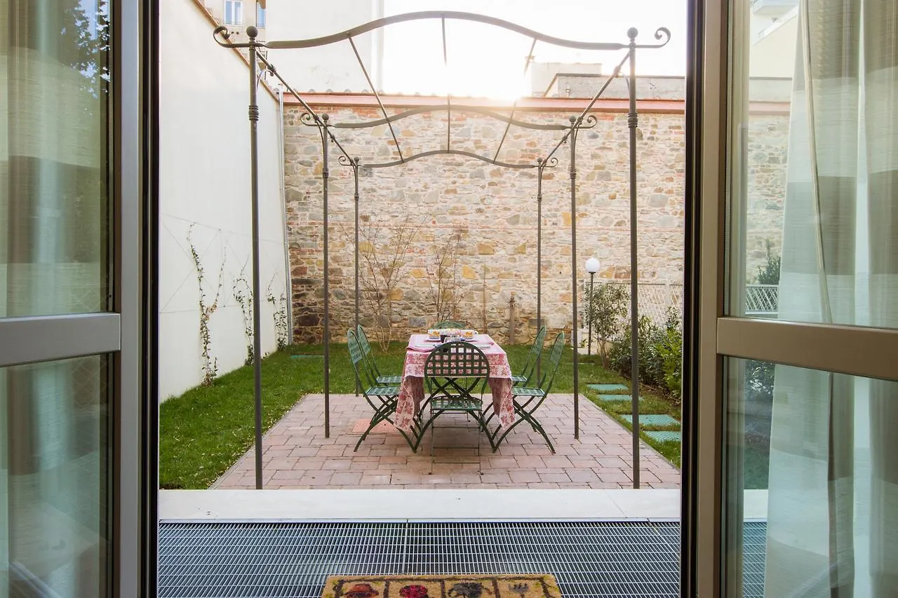 Borgo Guelfo VII Lägenhet Florens